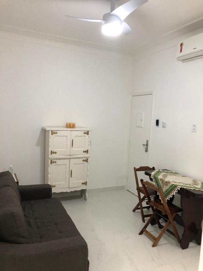 Copacabana Quadra Da Praia, 2 Quartos E Sala - No Posto 6 Rio de Janeiro